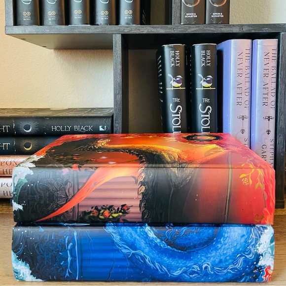 Illumicrate Exclusive Signed The Priory of the Orange Tree by Samantha Shannan - Picture 11 of 13